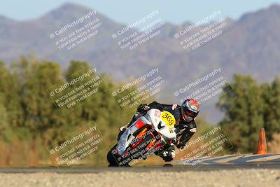 media/Mar-26-2022-CVMA (Sat) [[4461a8f564]]/Race 12 Amateur Supersport Middleweight/